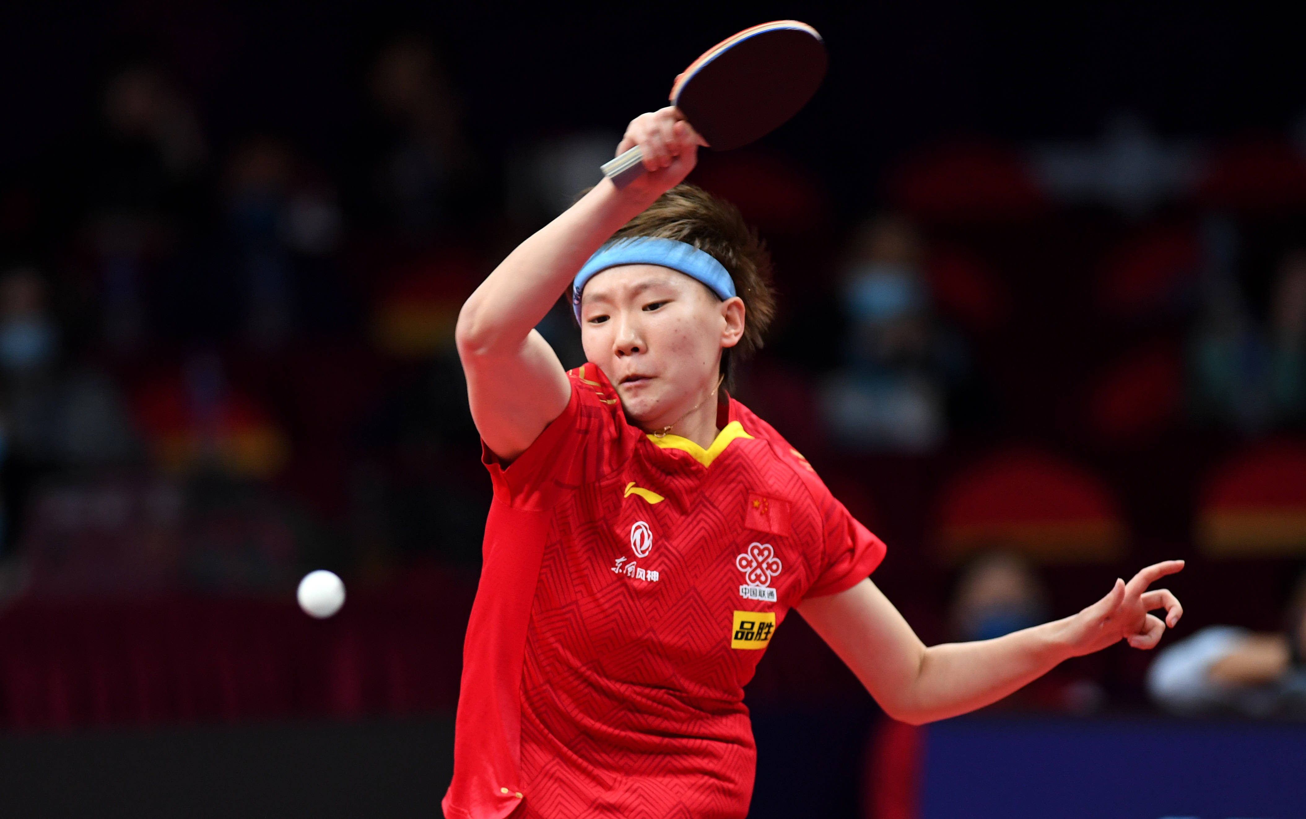 键时刻挺身 键时刻挺身