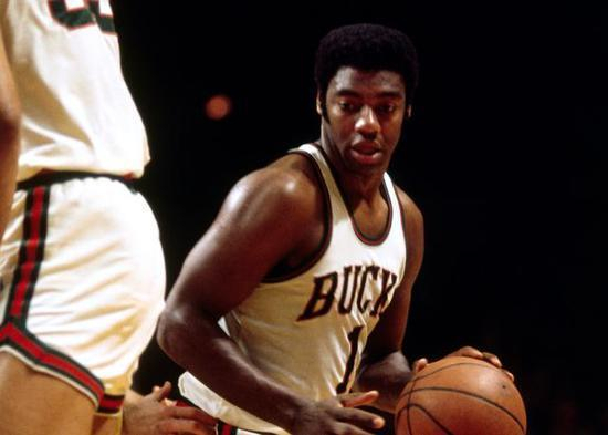 在国内外比 在国内外比