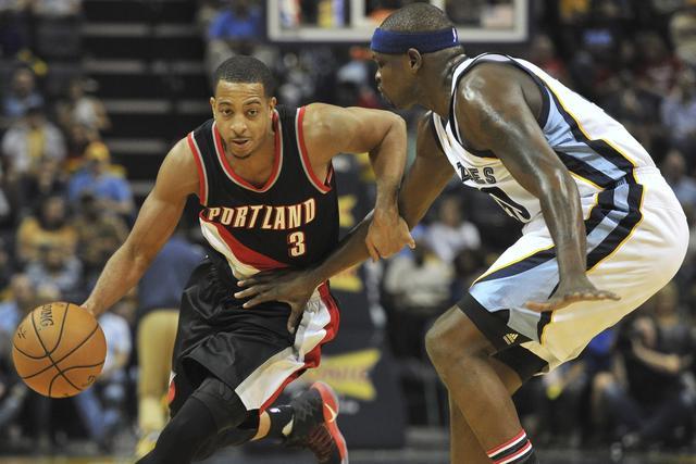 换或中场受 换或中场受